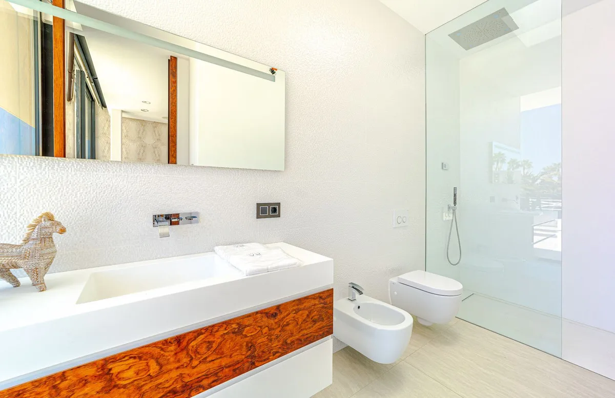 b153d3e2-765f-49a5-b6e0-4ed389c4f1b7