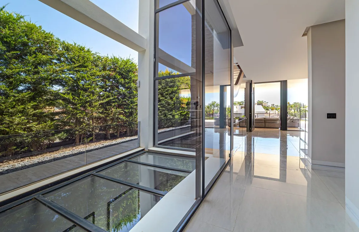 dfe7ca07-c2b4-4e56-b08b-2b2be3ecbc2a