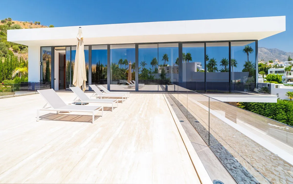 fe942c0d-1382-46b0-83da-8f071c015b3d