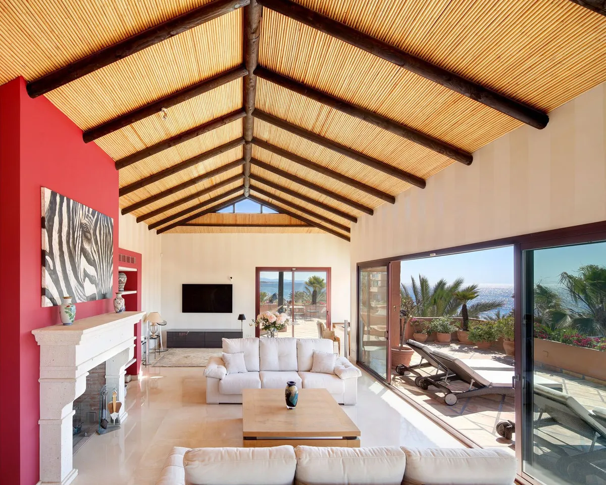 0e87726f-3f90-4c99-b1f4-f1ab91cb75ee