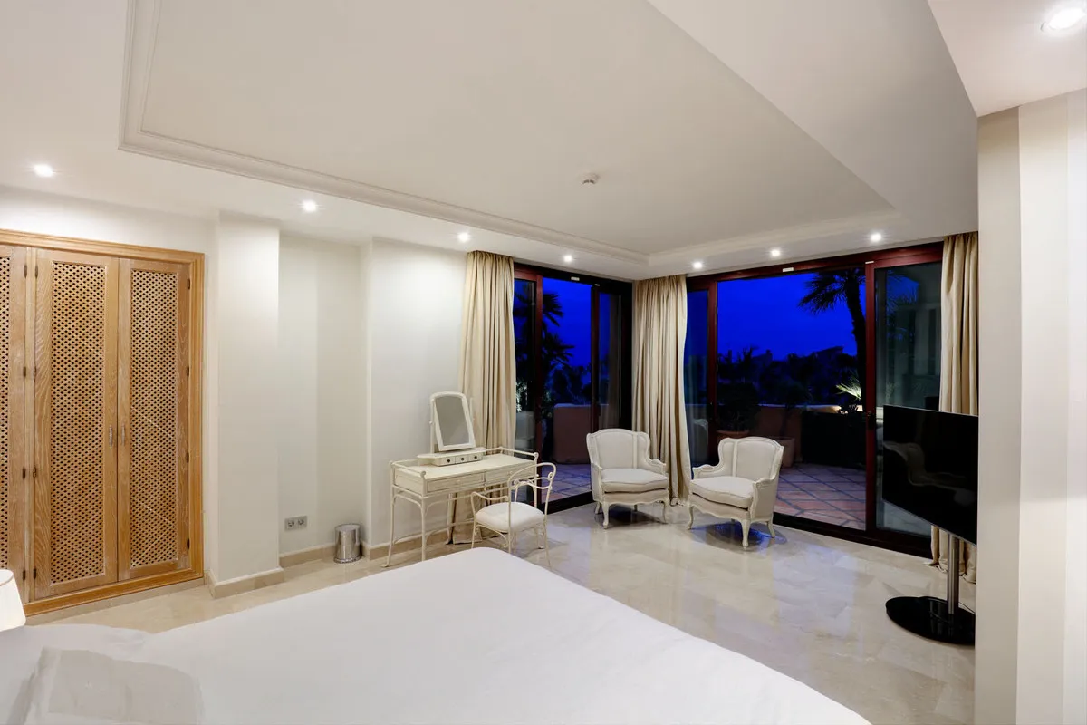 15245993-4d2f-4f4a-aac9-c8a90ff1f54a