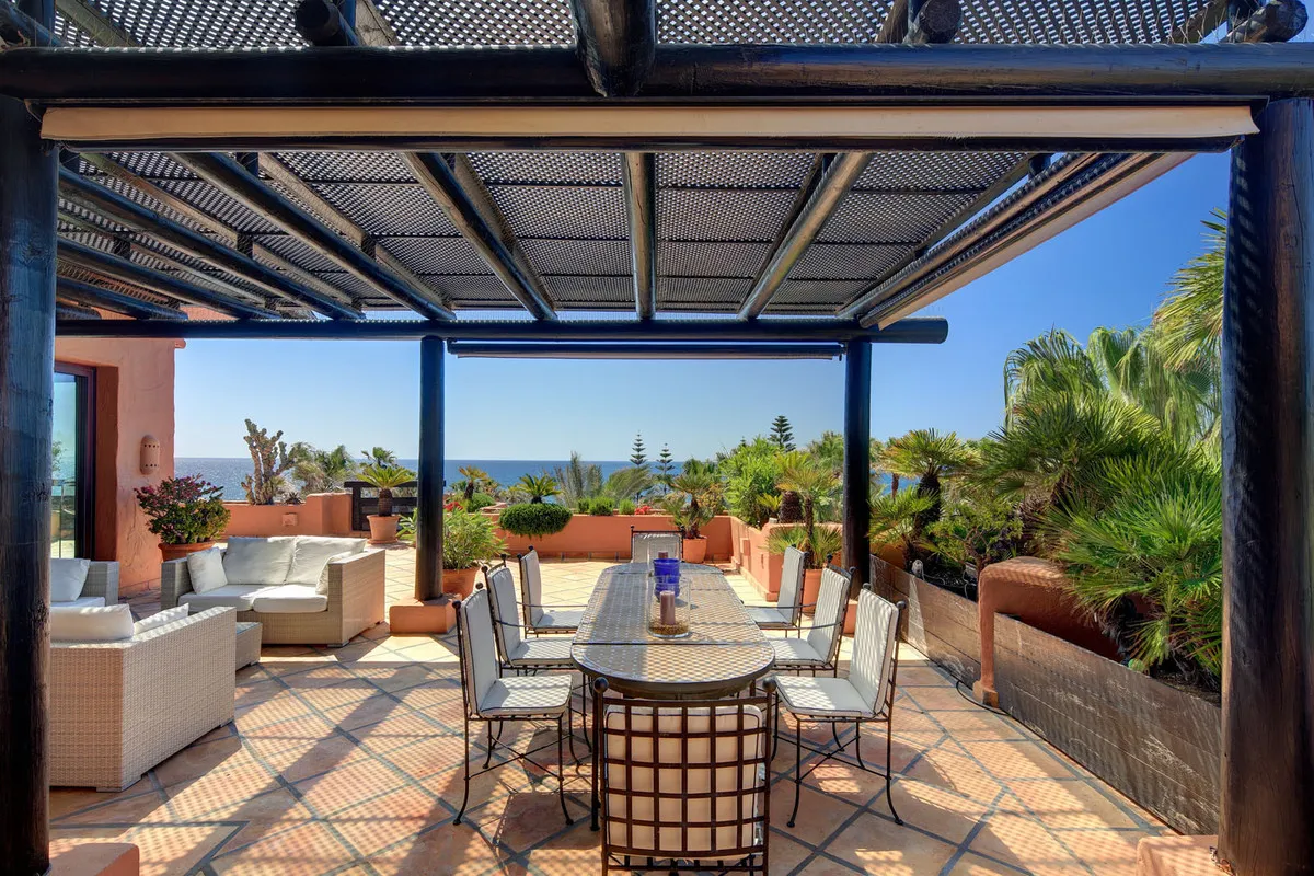 7fa12746-cf81-4589-9144-2bc1fa9c1d5d