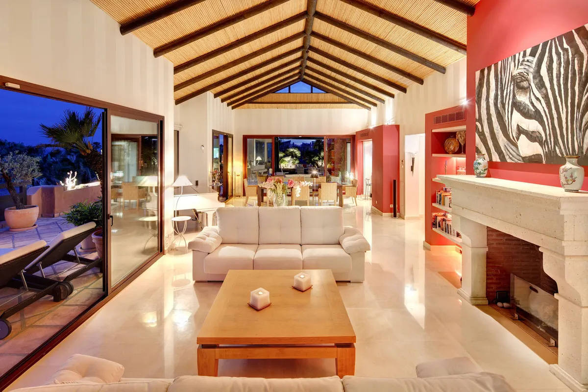 a67379f7-fc4e-4abf-9932-787d2ea75a16