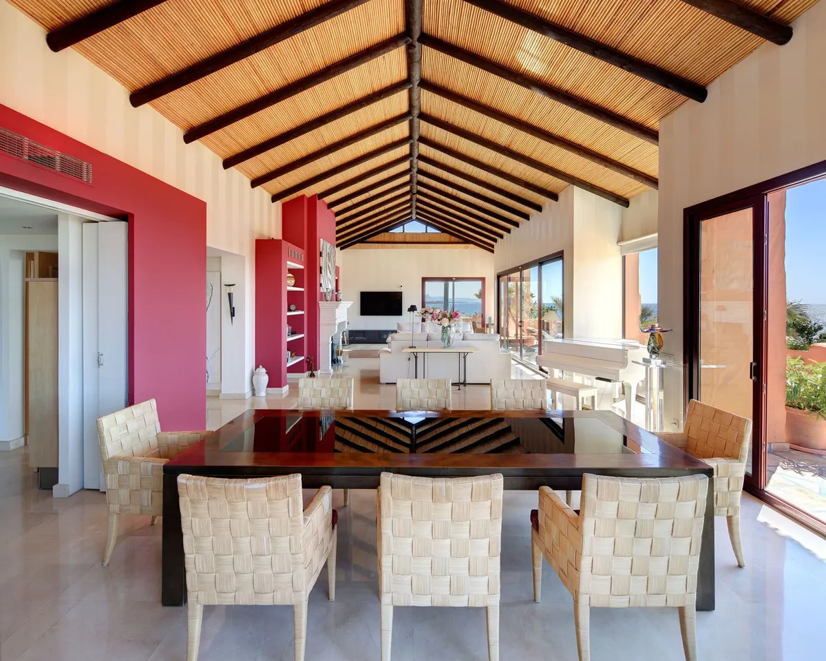 cef44c0e-070f-4ffc-945d-7d7e513cbab6