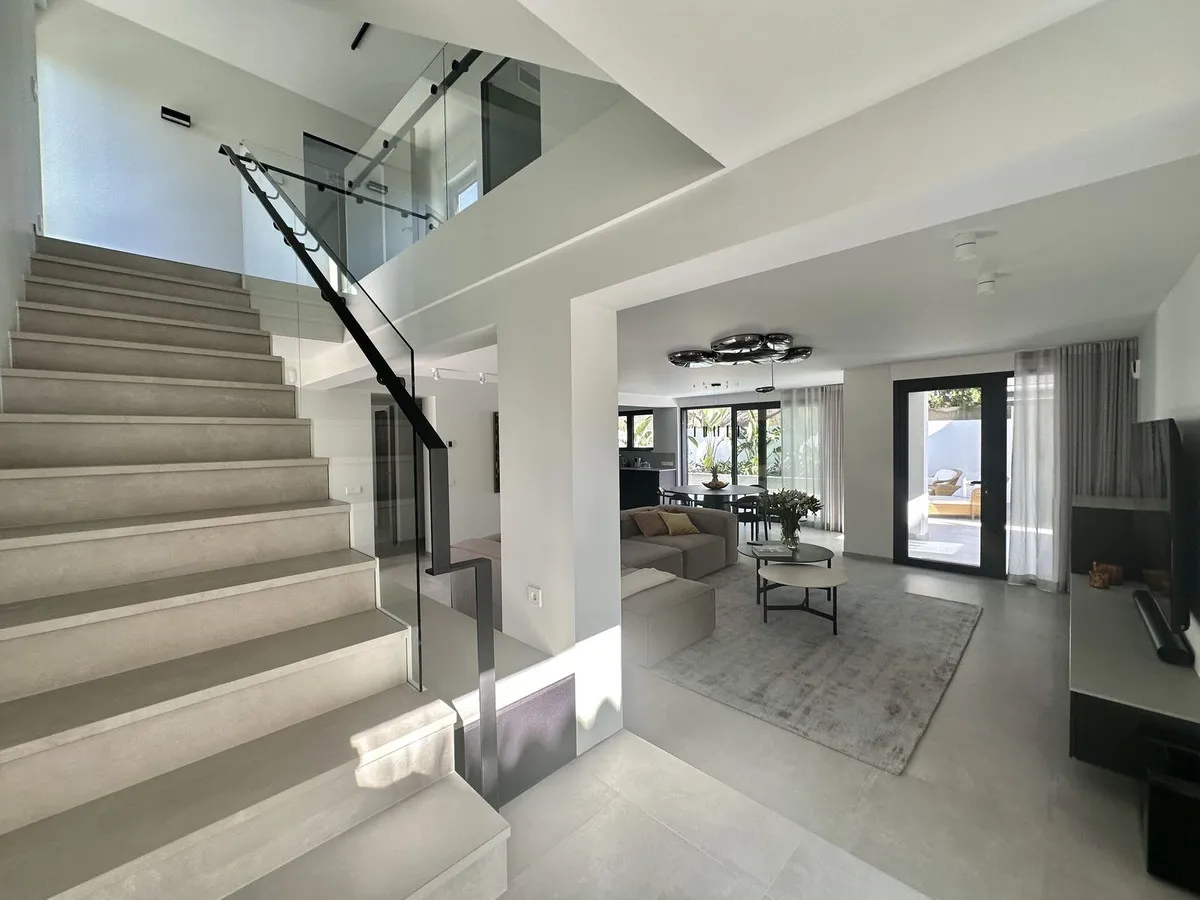 1da27afd-62e2-4a48-a6eb-51cf1b04c5ac