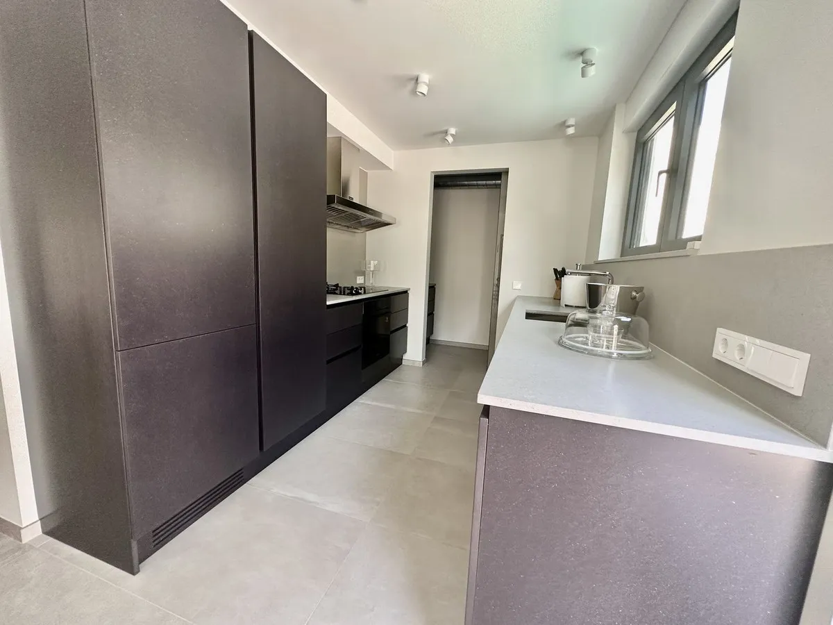 2ae14c3b-c7fa-4347-9f80-634e9b2edee3