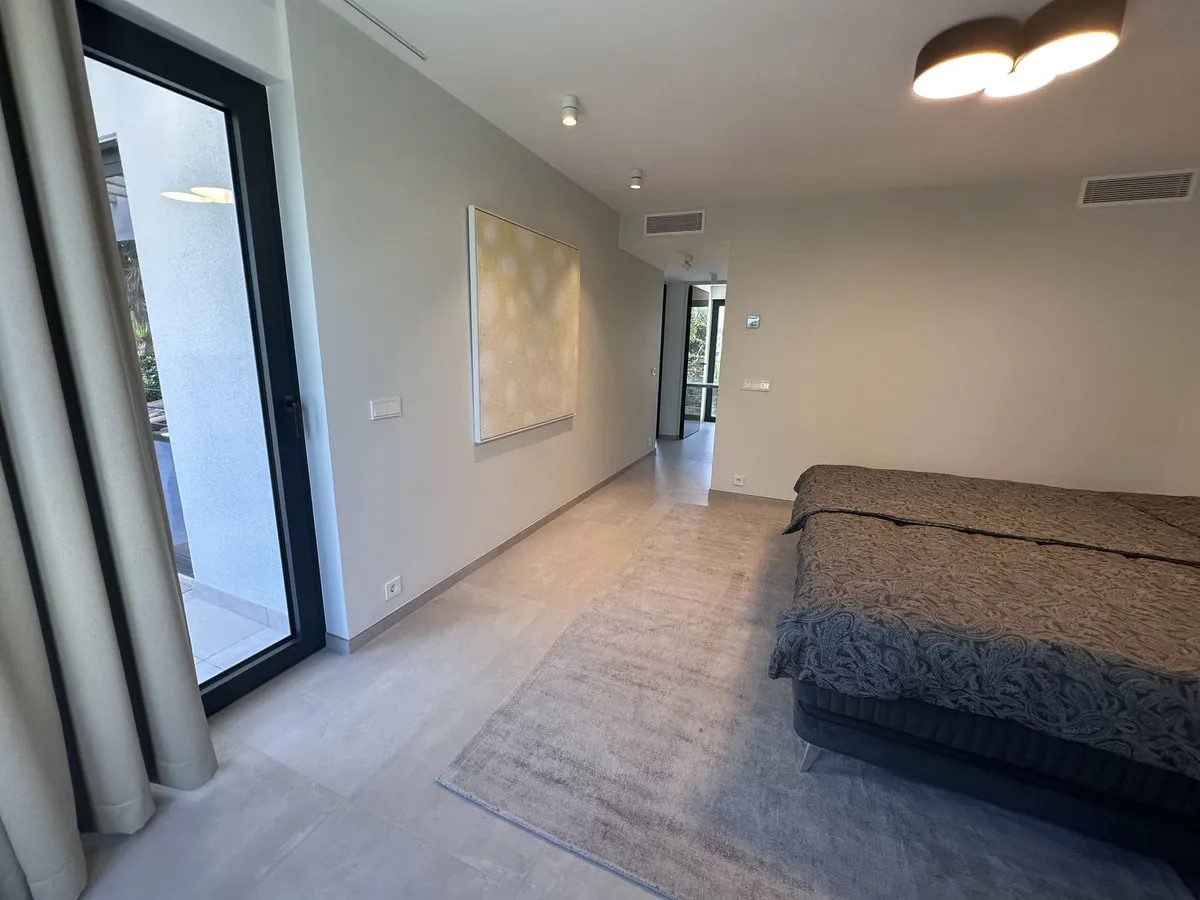 6ec93169-eef6-4e7a-9ca4-0643576225a5