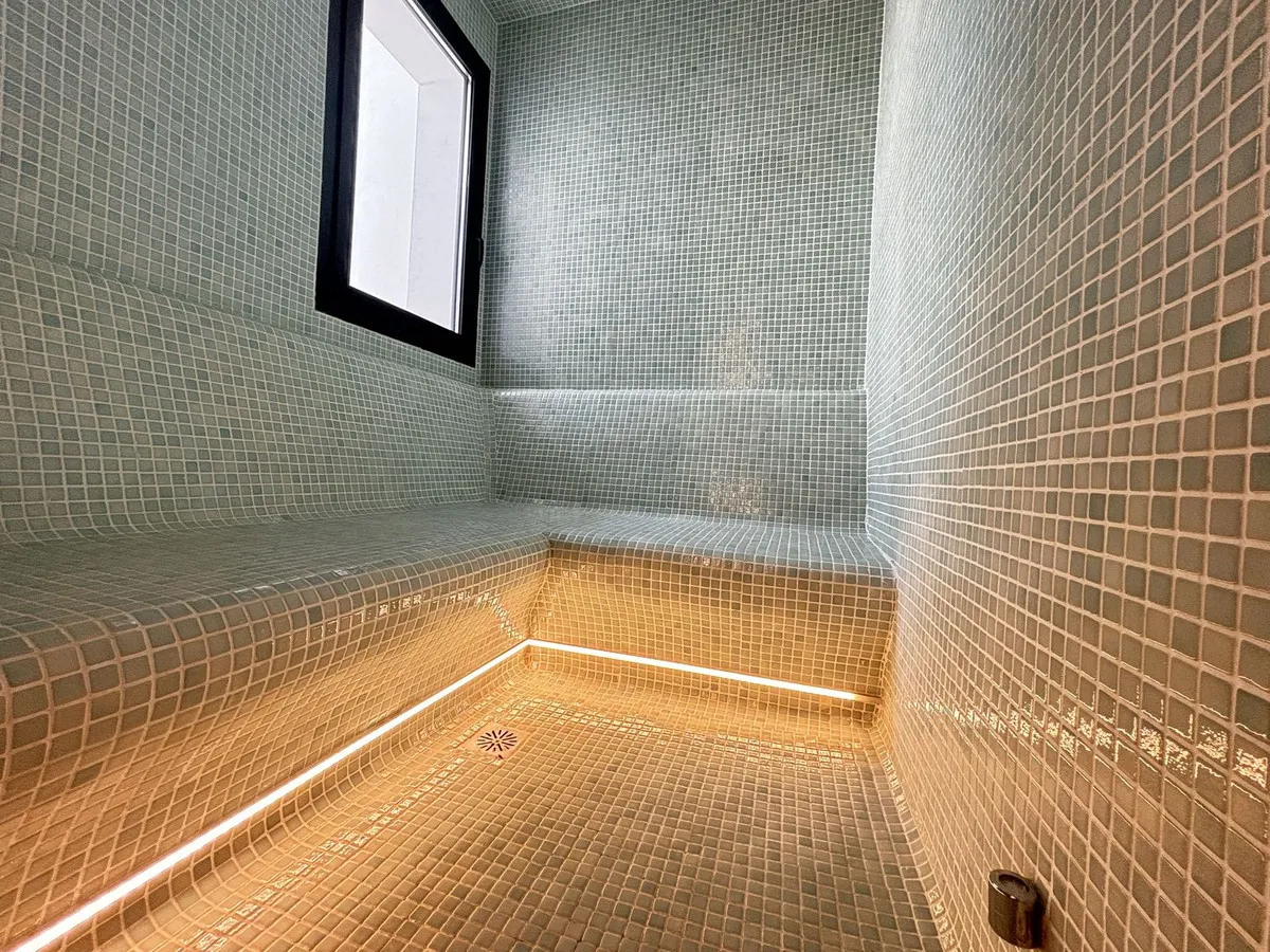 61cff399-3781-4e37-b26d-b3d36ef568b3