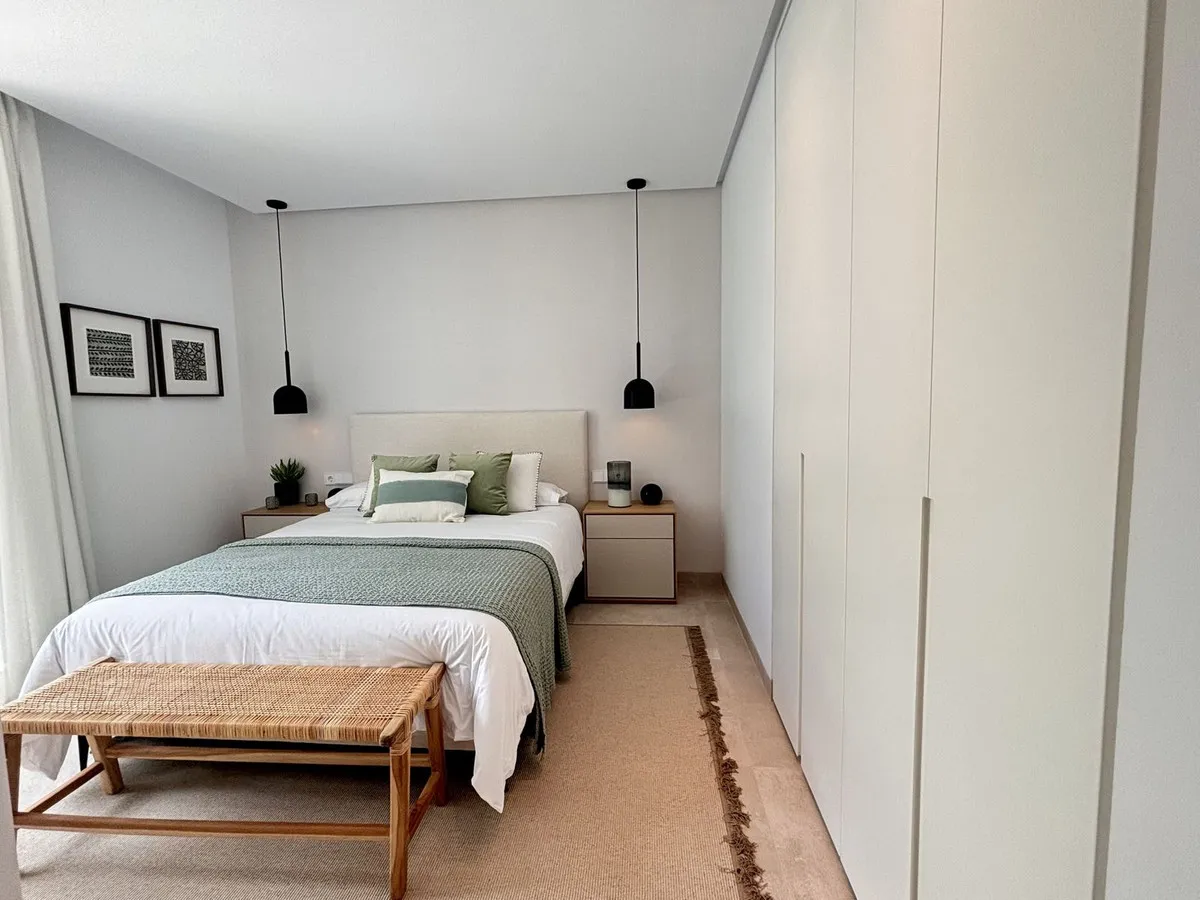 75d202c8-8b79-41ea-8948-0e8e791875c0