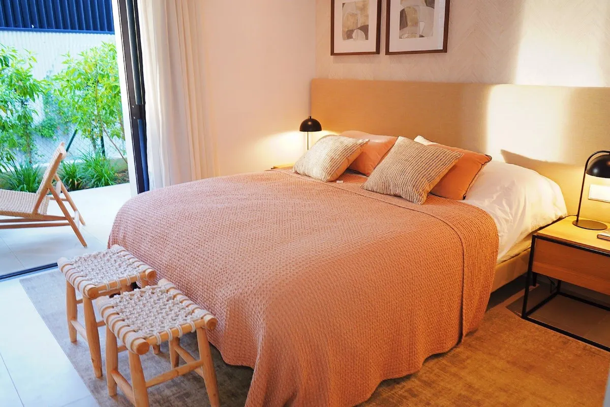 b1d651a7-e0cf-4736-b045-fe3ca3bdf941