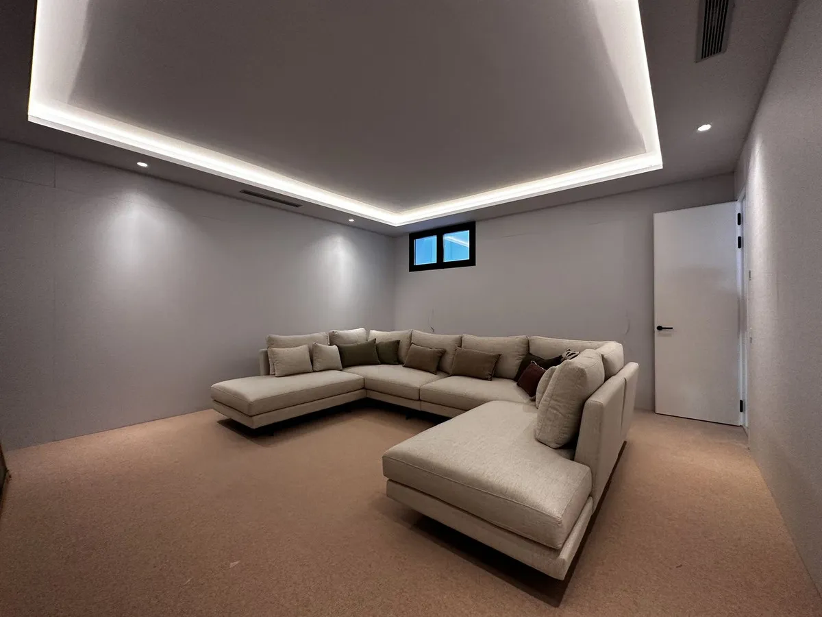 e4cb2a64-4ee1-431b-9265-c869361ab41b