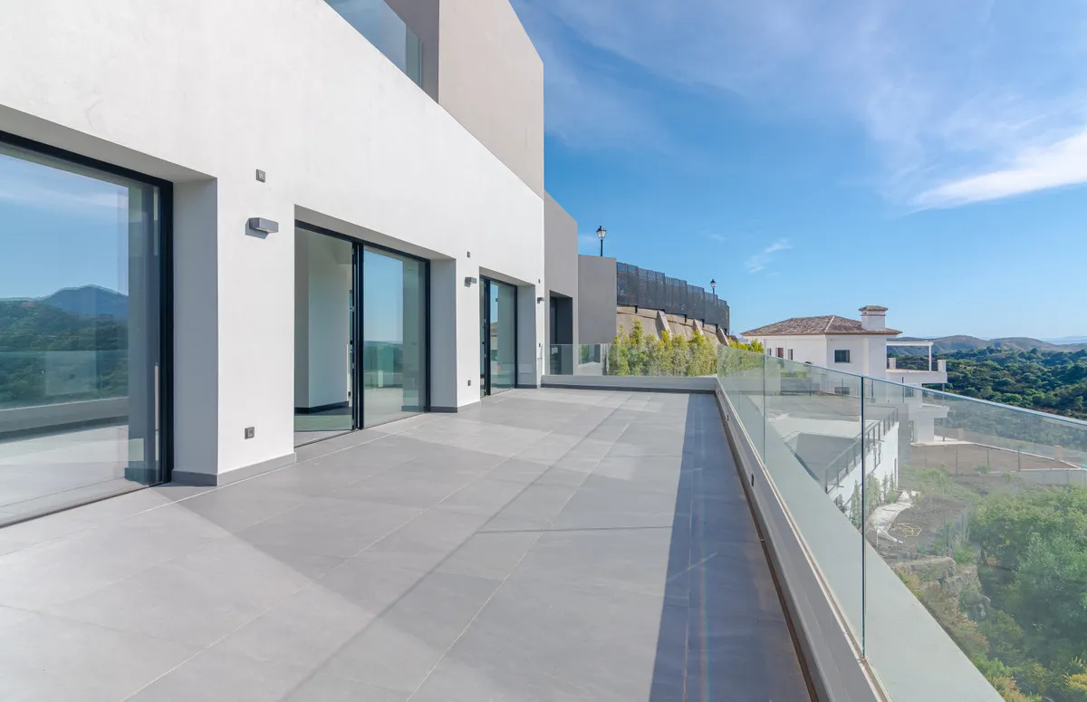 d41c09cf-5aa1-4735-950e-bee8c5f0a39e