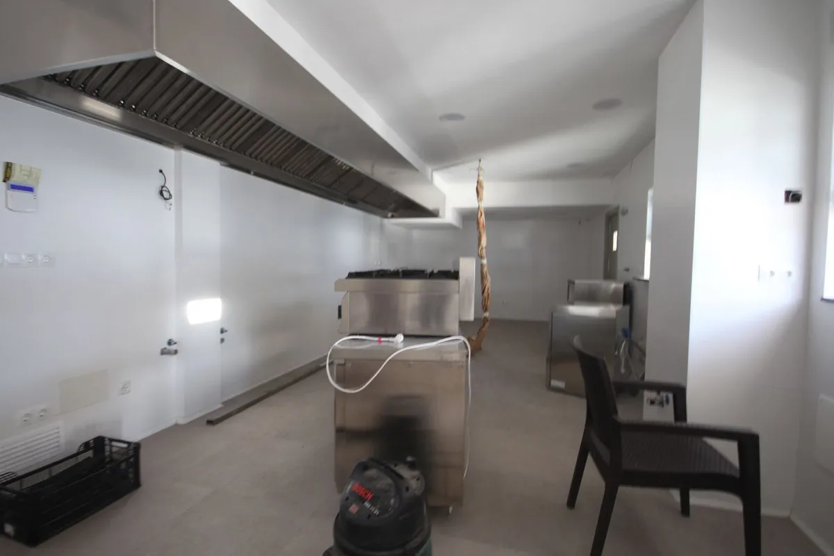 b4ec504d-73a8-413e-9108-bc53a27f4c9a