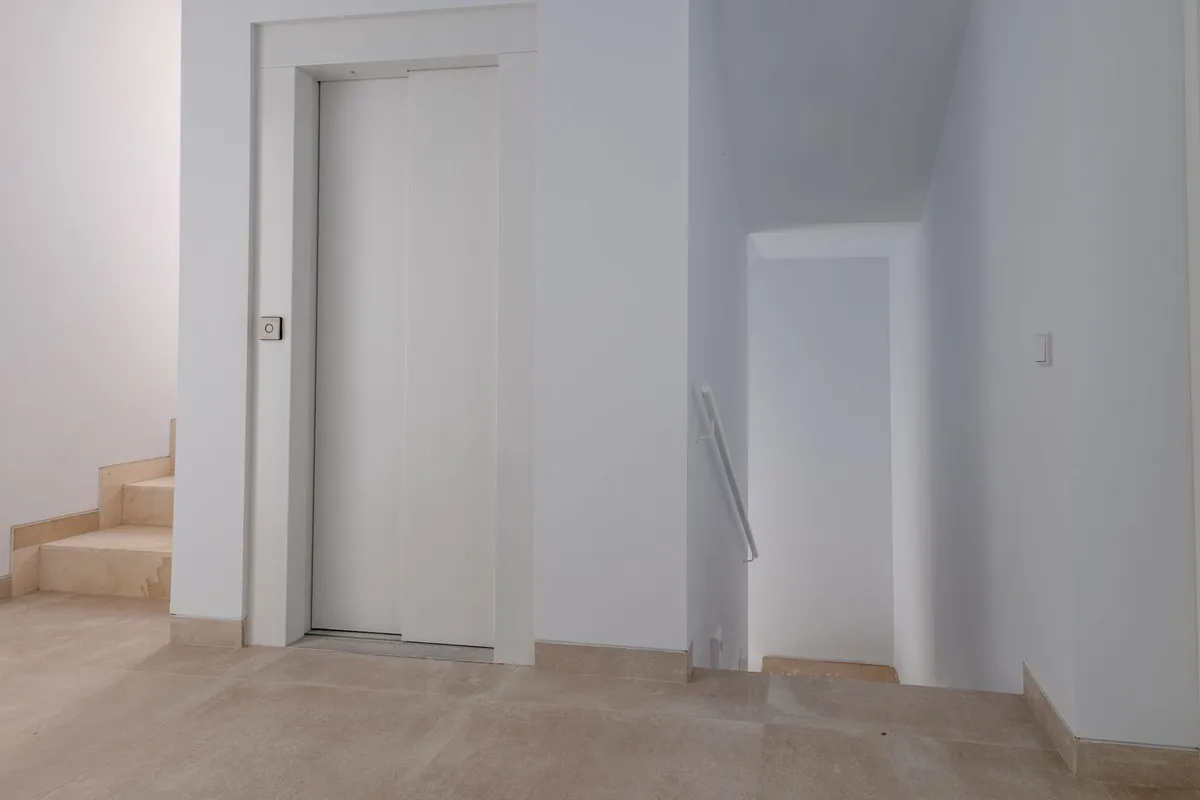 01f72999-3d99-4e72-8967-d5f2f039bc0e