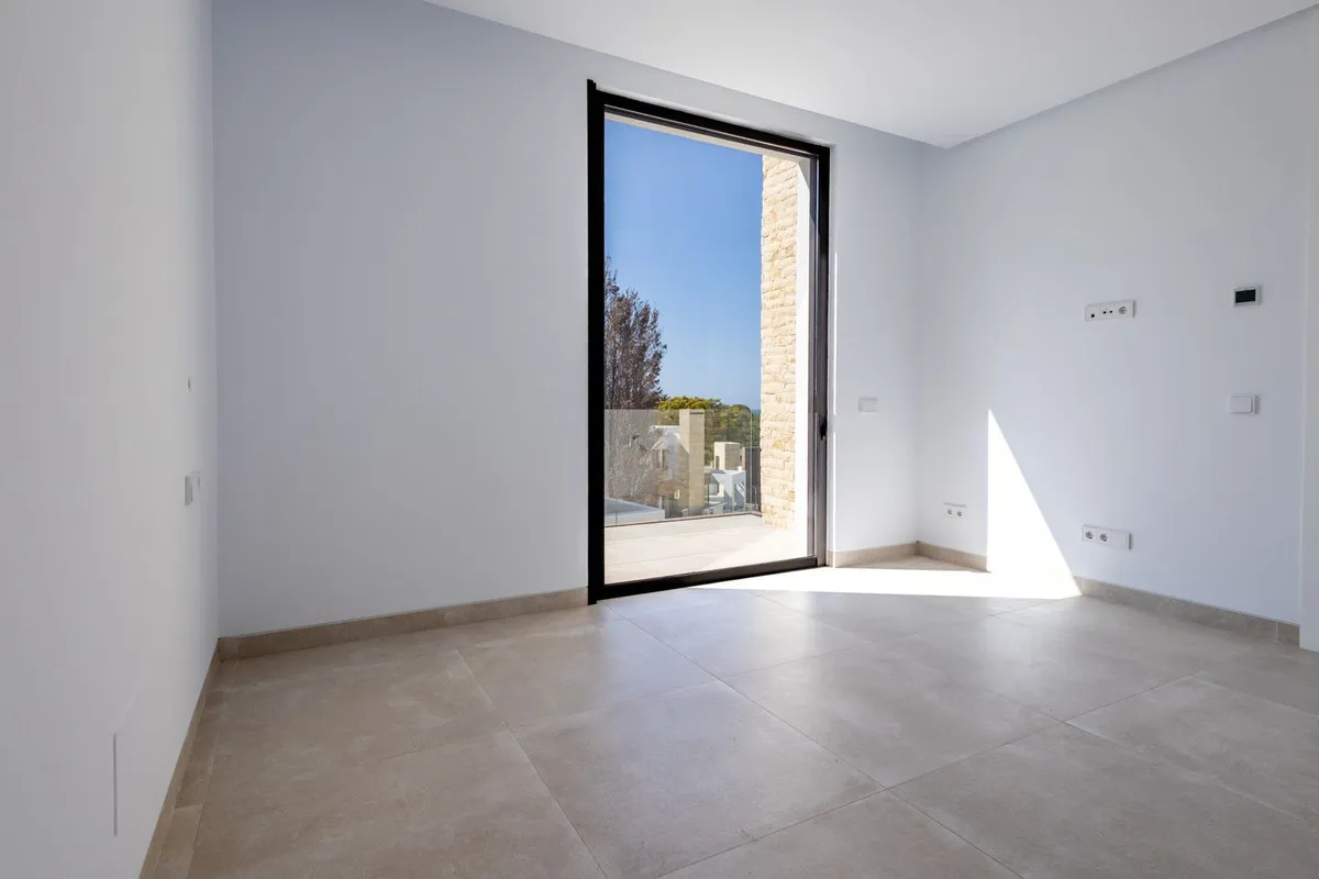 33a5a630-2599-4511-9531-b7cb37ef2723