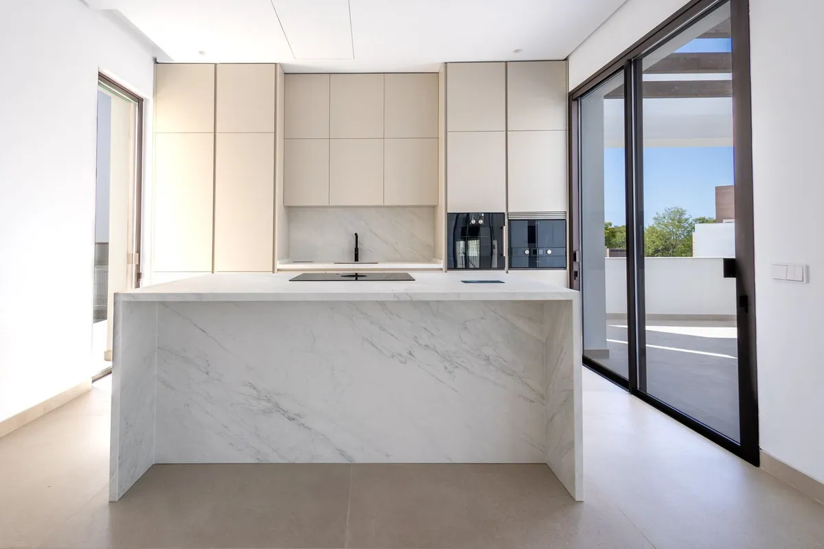 a1138a7b-6751-41cc-8aa1-e125f47f0df5