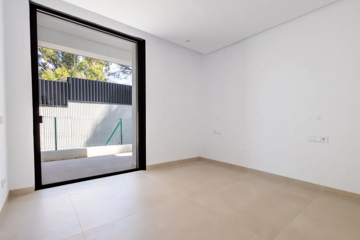 b259968c-4e0f-4bab-a045-cab7450b6640