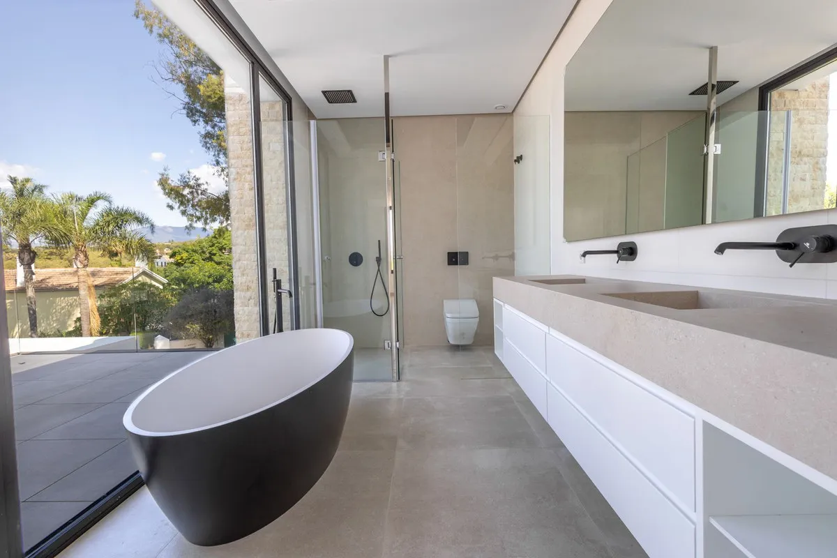 cc952db8-5381-4a79-a766-32b354d907ae