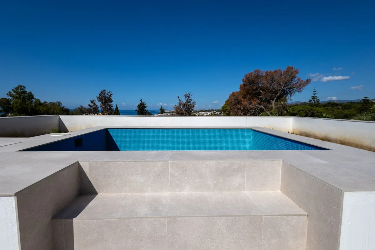 d364140f-600c-45b5-a438-48af7a8ee499