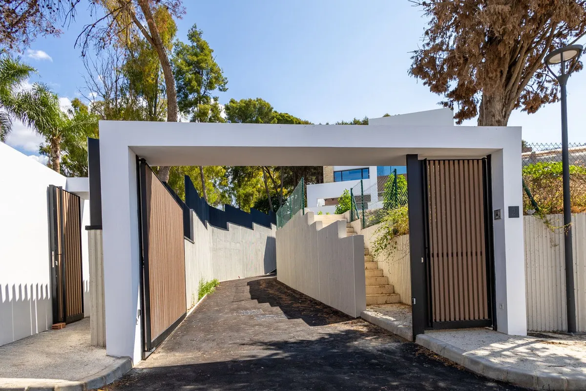 d7bfd15d-ebeb-4e26-bd02-d250a49a038d