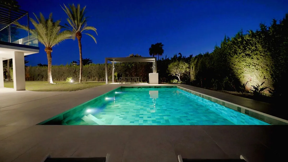 0fd3f2f6-1911-42dd-9506-595b2859b5af