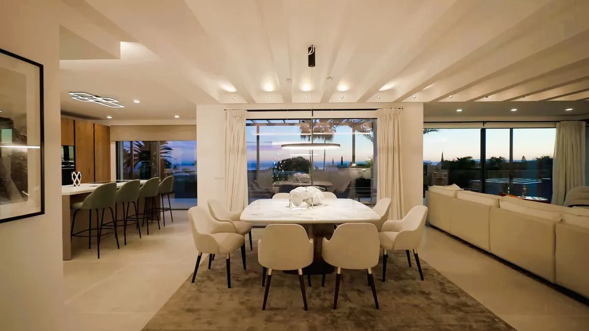 b0f5c63b-f345-4273-bd4e-83a905468958