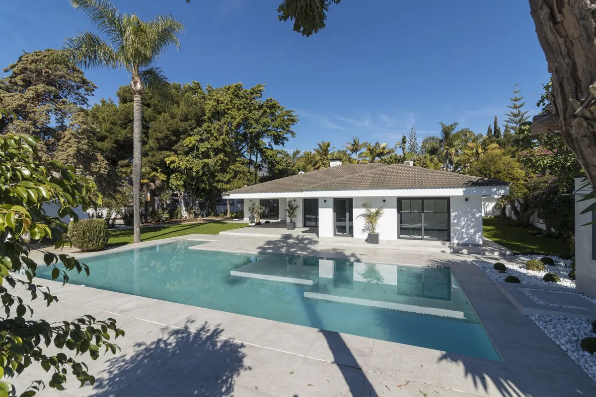 79487475-2f4f-401a-9de5-df4d1b1606db