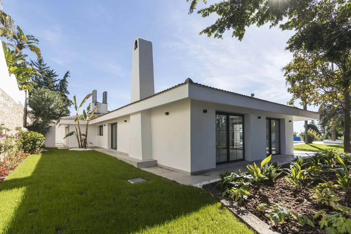 ba072de5-b388-4058-b0e3-64196bbbc567