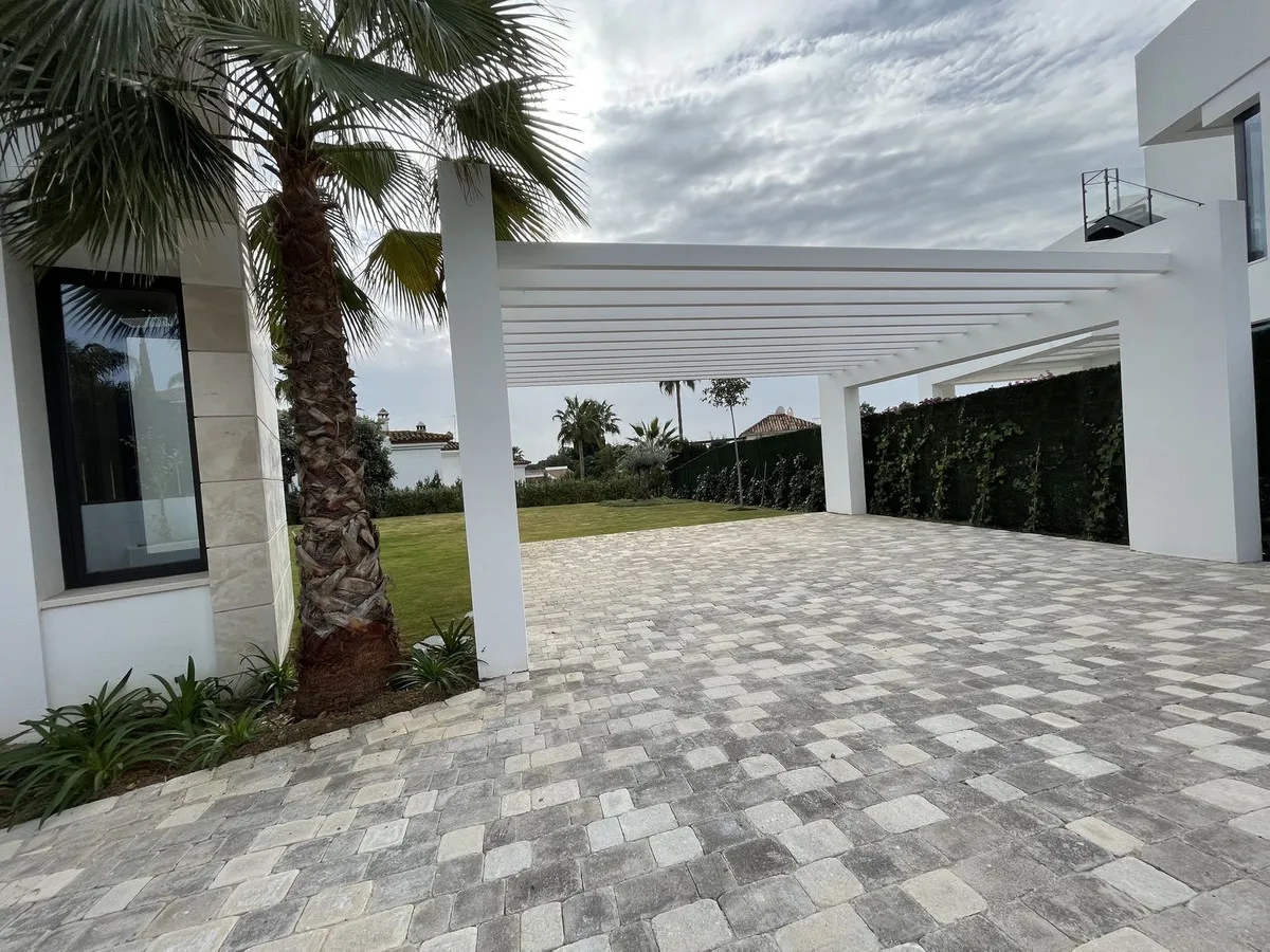 0f468e4d-b037-49ec-a408-4fa06f1ed1fb