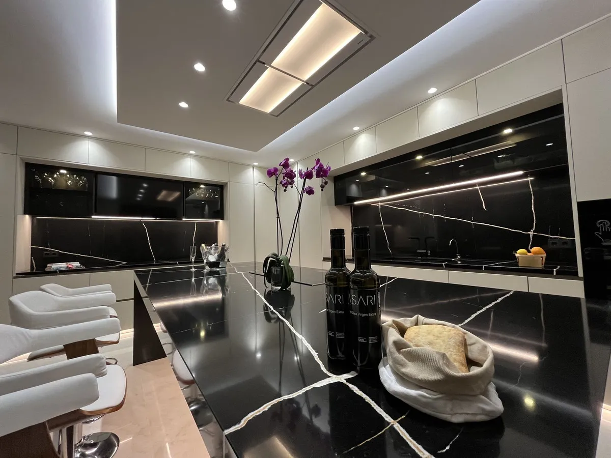 bc7062f6-fb2b-4840-a61d-cf953929370a