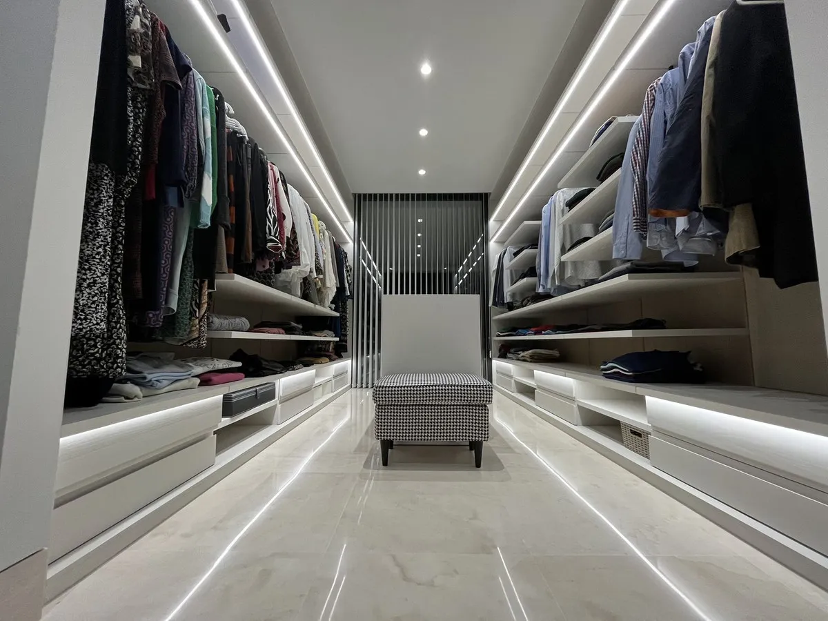 e1faba79-466a-4e82-a1a0-85ace323586d