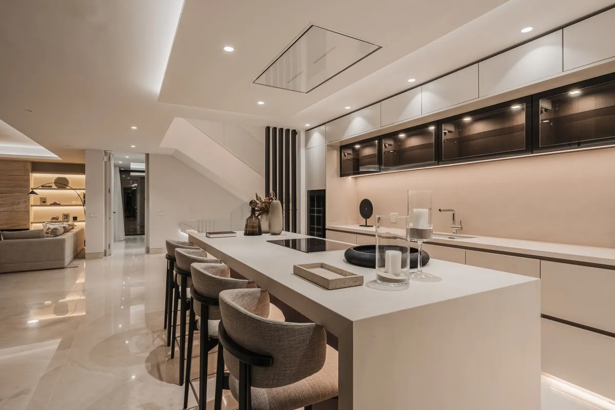 05541e6c-c55e-474f-ba33-708c25fa4824