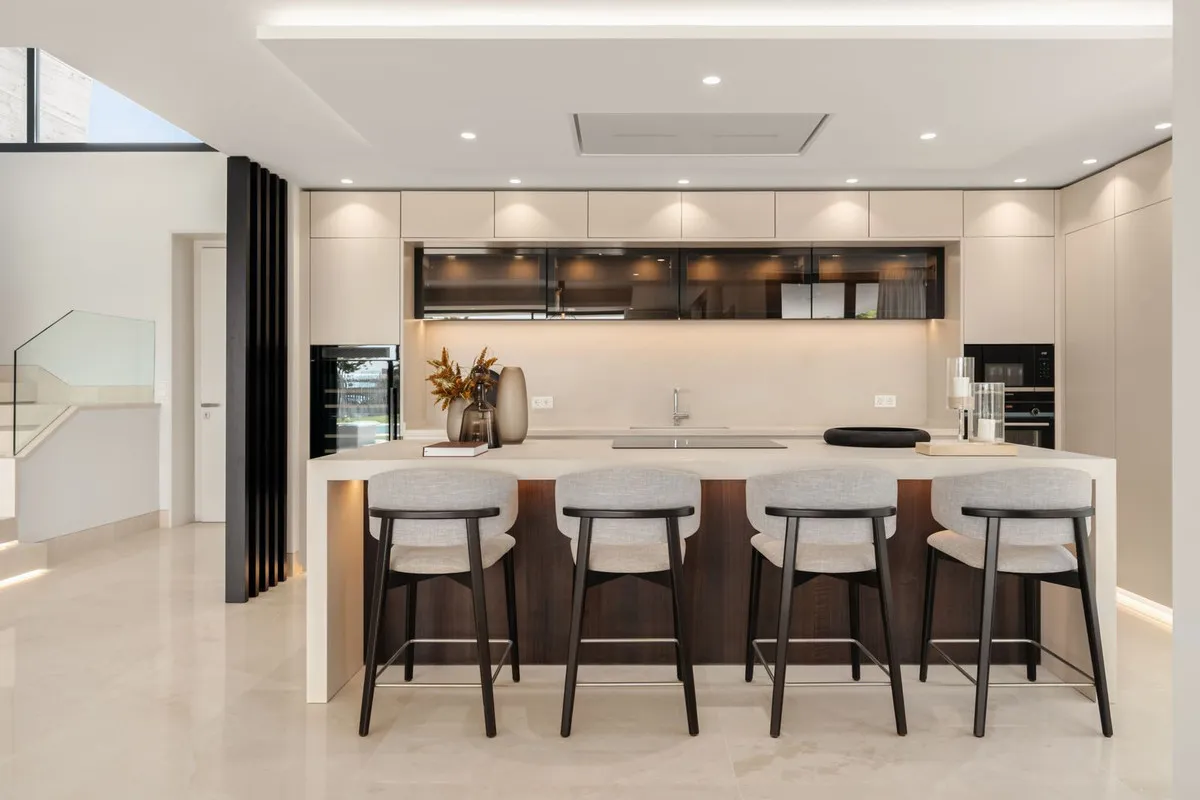 a0c6293d-6181-4438-be73-d65628b07f92