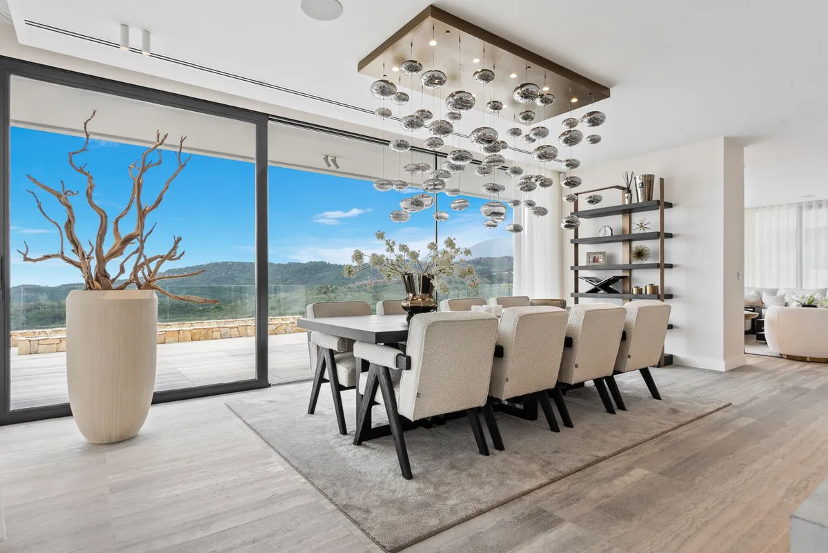 de68f411-9e9c-421f-b512-e0ce6ac1753c