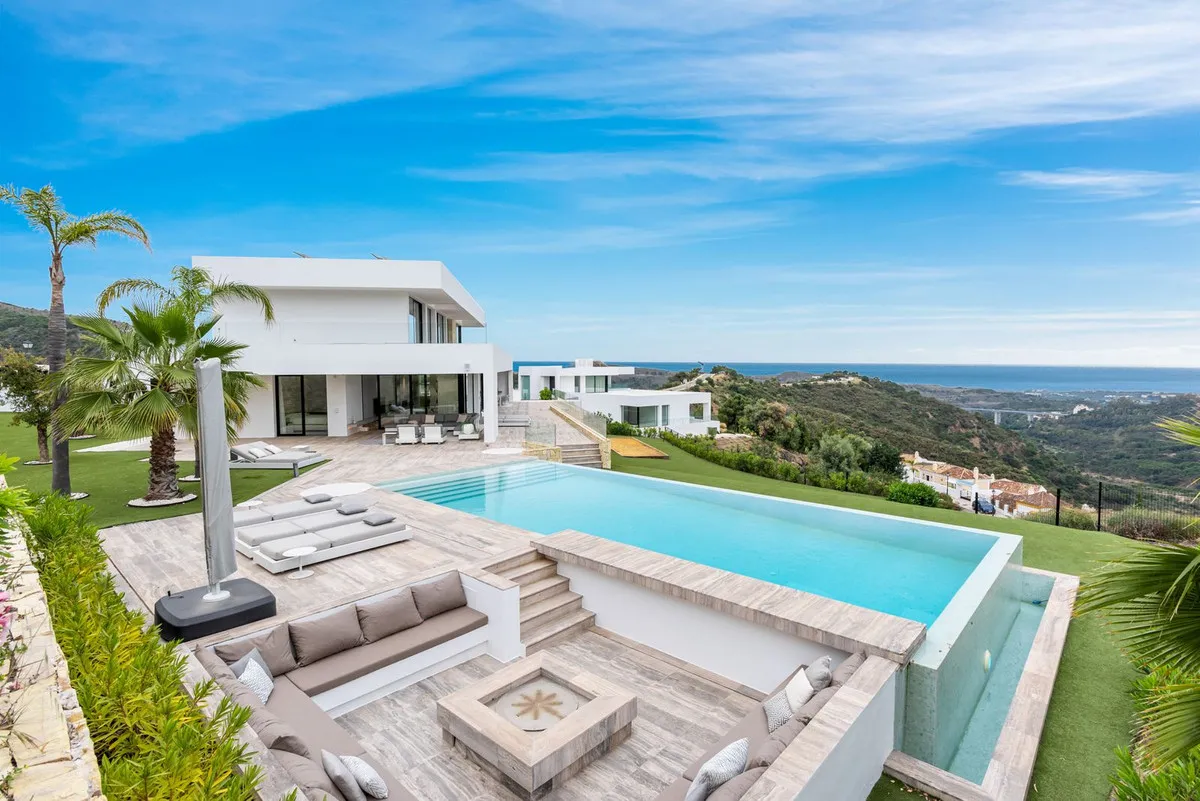 e96a7065-ef2f-4dee-a9d6-63fc256dabed