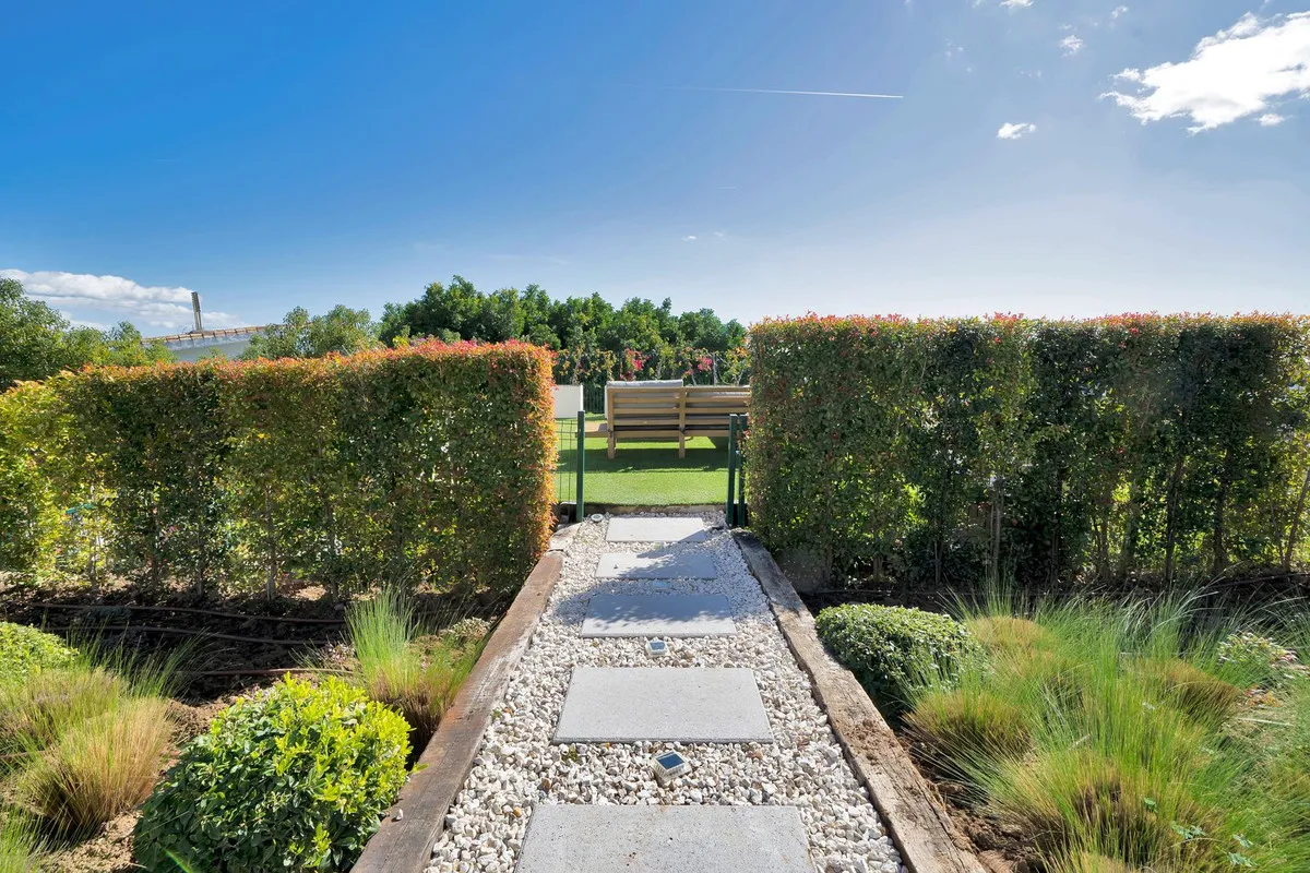 1ad7b663-5ead-499b-ab61-e214bc2d0e60