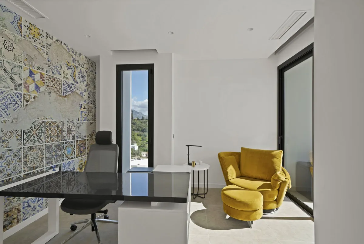 1efc138e-3b70-4d29-a92d-3b59c1d41a71