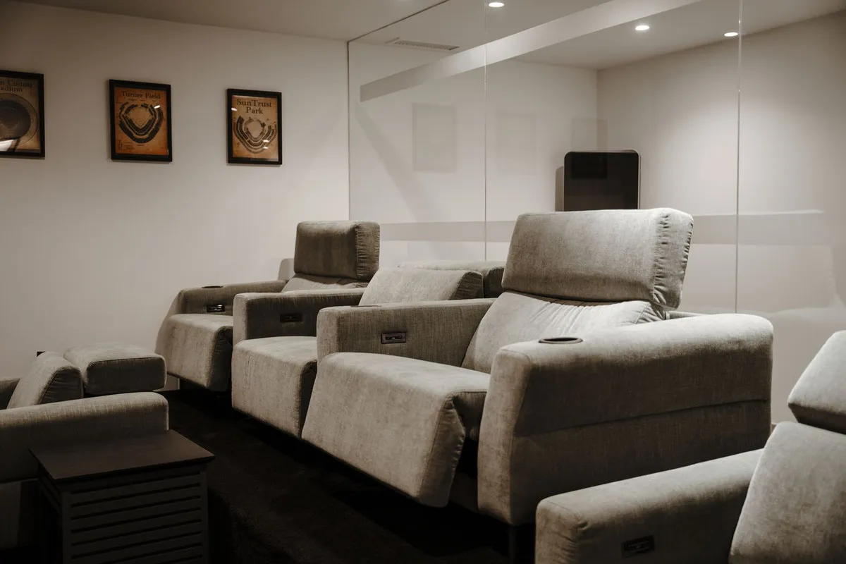 2b71a0f3-99ab-4a81-a551-9cc2b07d8ae6