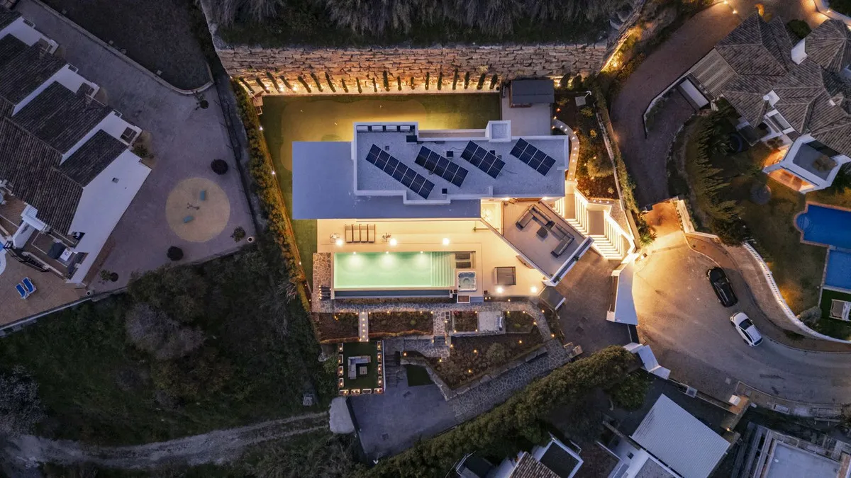 471d543c-0458-4acd-9f9f-0c1835041fe8