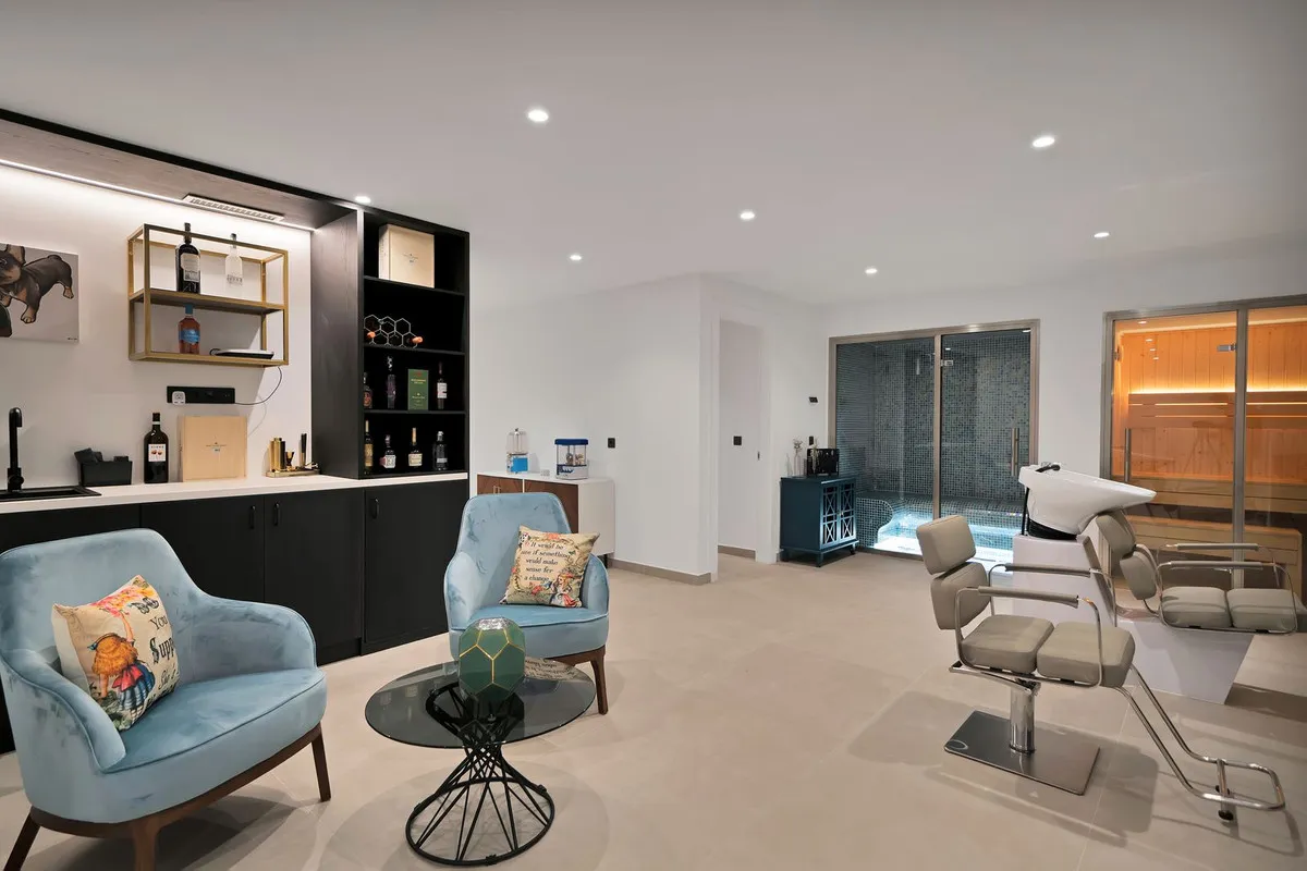 a3c266ff-0ae2-4ed8-8732-98c9066e8946