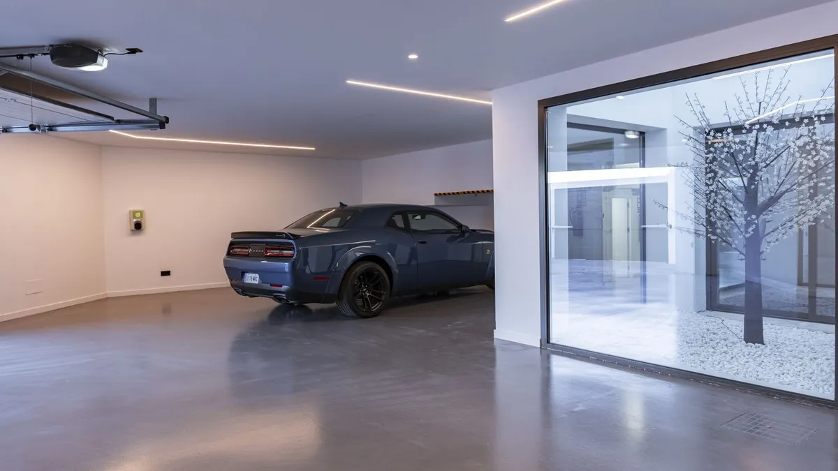 ba2bb8a0-1af9-49b0-a970-315ab96c57b6