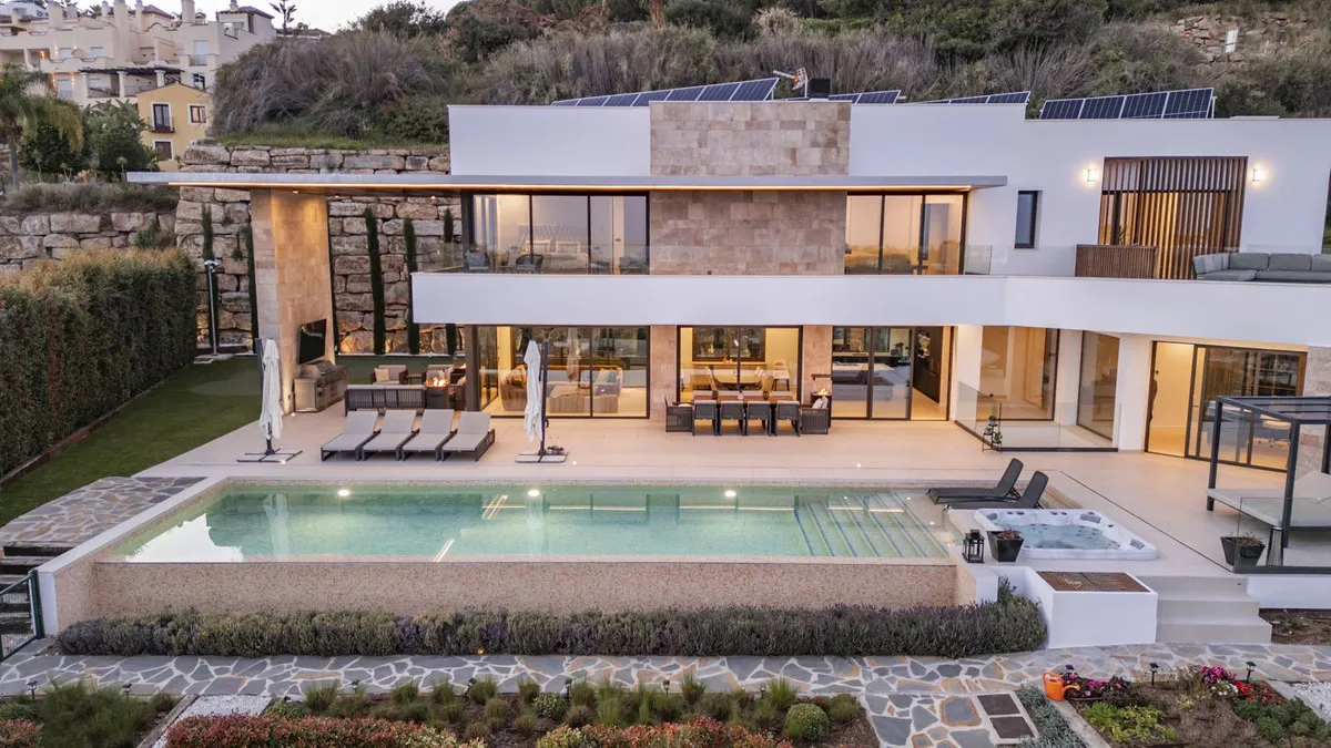 cbac6633-dfdc-4c4f-8b55-9335e81ce1c0