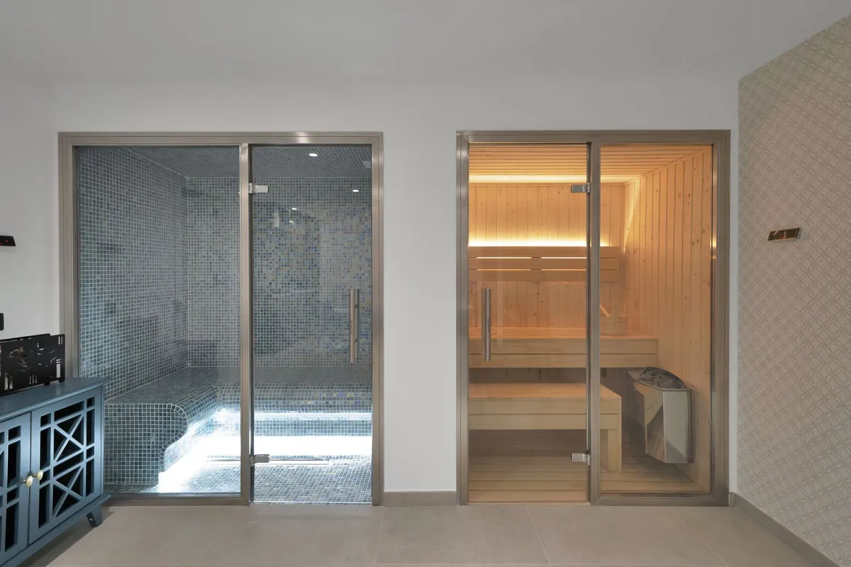 d0c803df-a6cb-458e-92dc-27c8bde14985