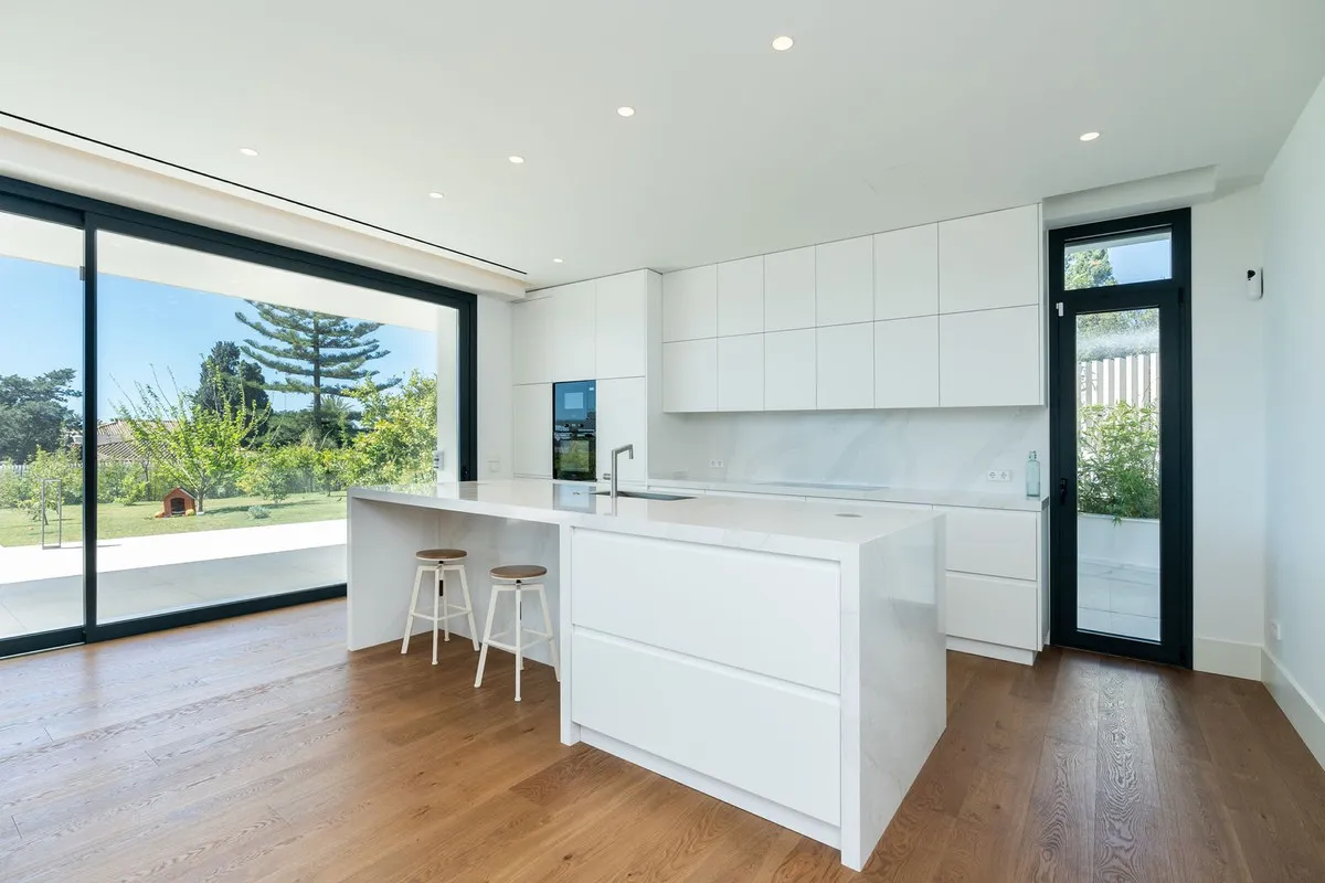 0e38a746-14c3-4294-9d8e-44ad8acac7cb