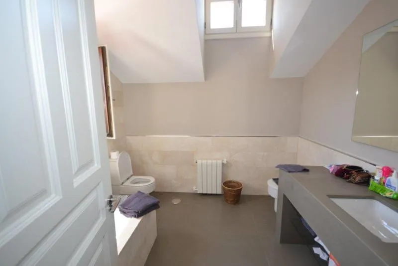 4e4ee68a-b204-4787-bd26-4a41ad7a04a4