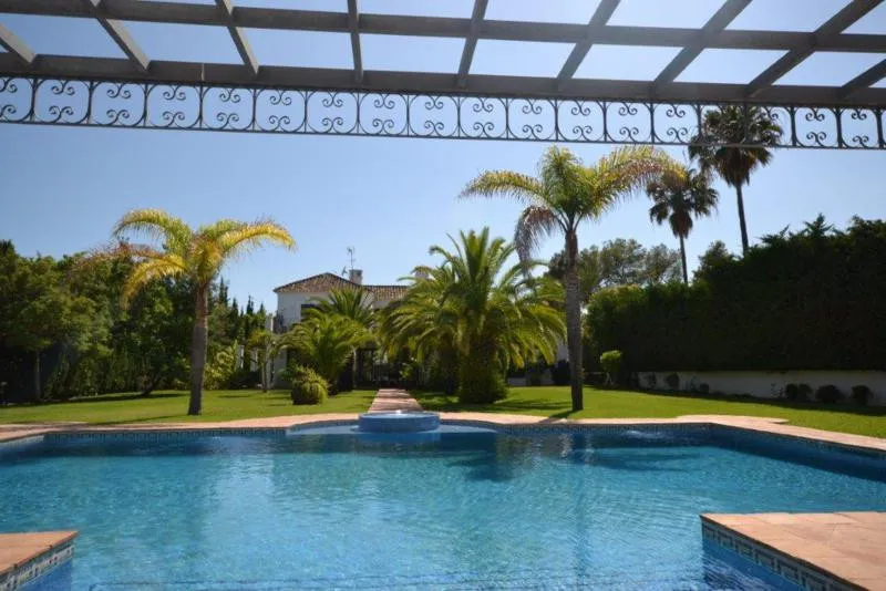 7d1c1e32-d59f-4ca6-ac2c-9714c1e9632e