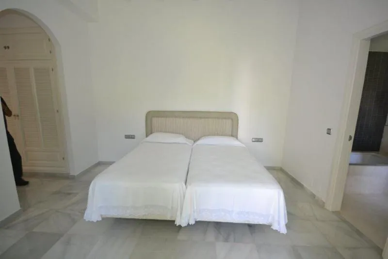 7f1a3b6d-81e7-4648-8d79-78dfecf9bfc9