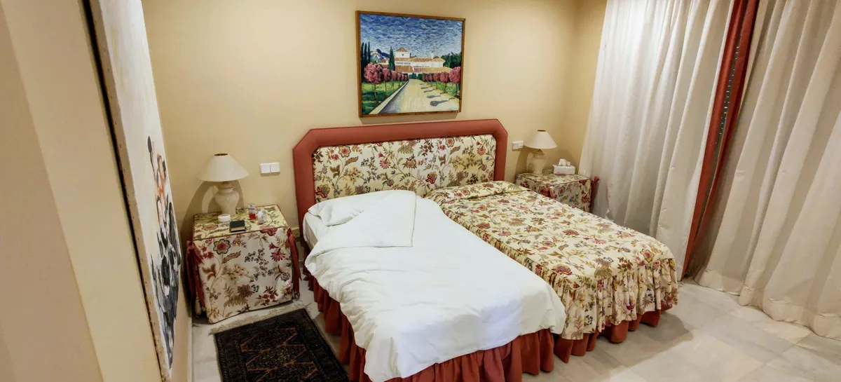 1ae68e60-f946-43e1-a02c-8ee30cc4c038