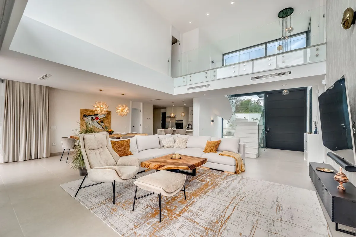 35a1d0ab-a7df-4c46-b356-cbdbfceec9d0