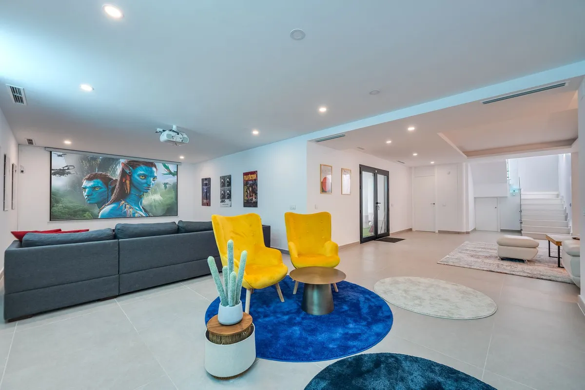 c50fc79c-f7f9-4bdf-b2bc-11ccad62cf0a